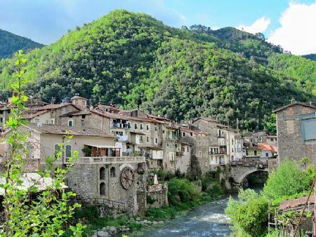 Bed and Breakfast La Torre Dolceacqua Zewnętrze zdjęcie